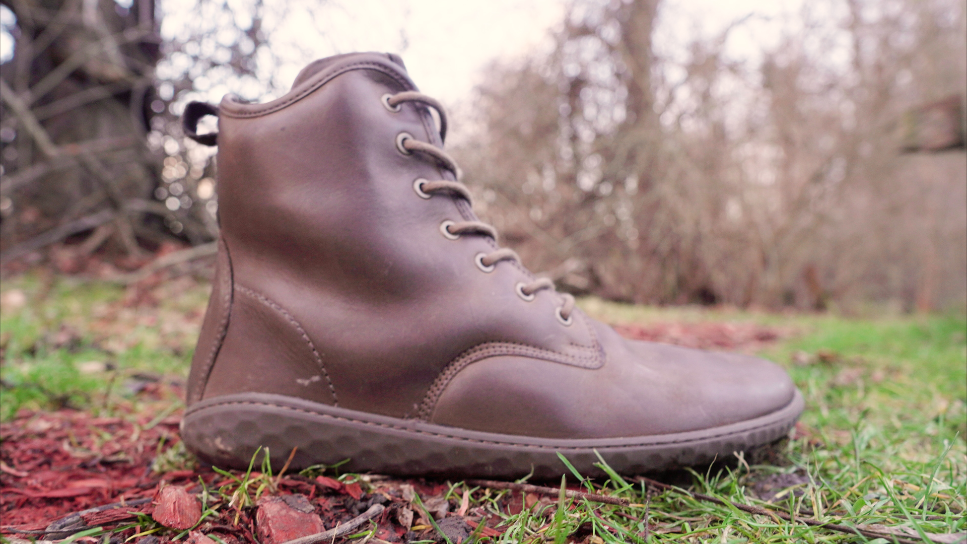 Vivobarefoot Scott Cover